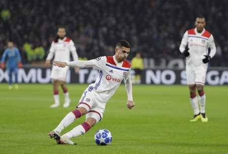 继续稳居意 继续稳居意